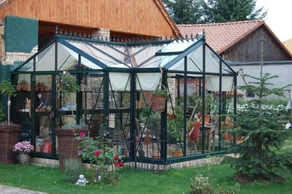 Royal victorian glass greenhouse