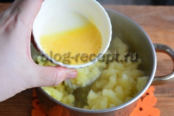 Омлет из пюре картофельного и яиц