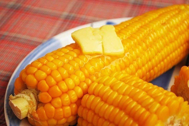 Вес прибавляет вареной кукурузы