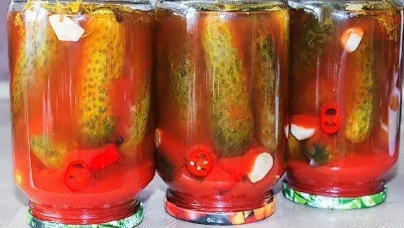 Огурчики в томатном соке на зиму