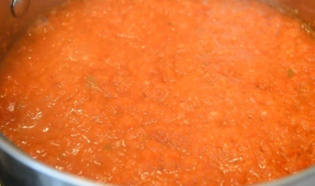 Кабачковая икра на зиму с томатным соусом
