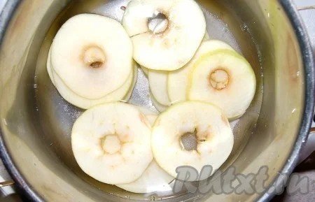 Нарезать яблоки для сушки